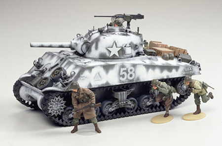 M4A3 Sherman 105mm Howitzer (Scale: 1/35)